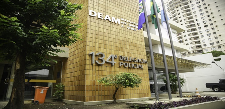 adolescente morta a tiros em campos
