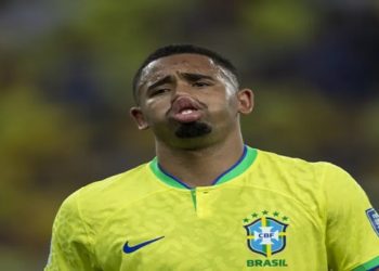 'Gol não é meu ponto forte', diz atacante Gabriel Jesus após derrota da seleção para a Argentina