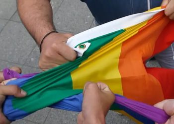 Rússia intensifica cruzada anti-LGBTQ+
