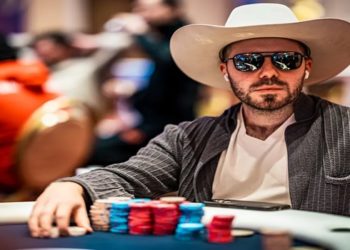Torneio de poker de US$ 1 milhão recebe 17 jogadores em Las Vegas