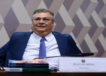 Dino suspende o pagamento de R$ 4,2 bilhões em emendas de comissão