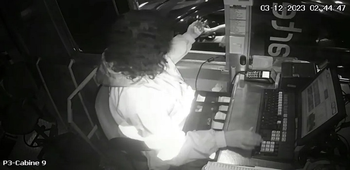Policial é preso por exibir pênis ao pagar atendente em cabine de pedágio no Rio