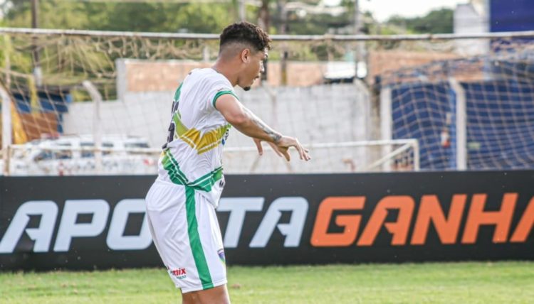 Lucas Chagas Copa SP: zagueiro que se destacou na competição em 2024