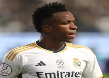 vinicius jr futebol arabe