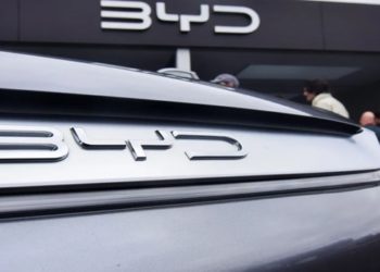 byd supera tesla