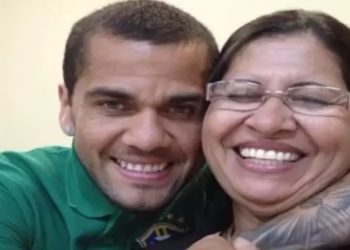 mãe de daniel alves expoe mulher