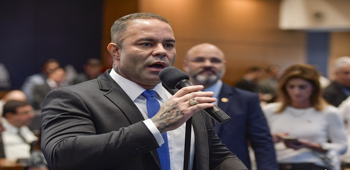 Seap terá de explicar ao TCE contrato de máquinas de pagamentos nas cantinas de presídios
