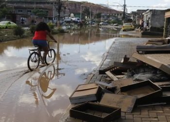 racismo ambiental enchentes no rj