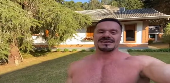 MANSÇAO DE RENATO CARIANI