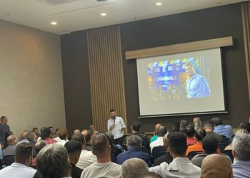 Eleições 2024 em Campos dos Goytacazes_RJ: deputado Rodrigo Bacellar e a candidatura da delegada Madeleine Dickman.