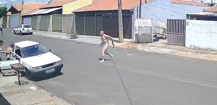 IDOSO PELADO MATA ENTEADO