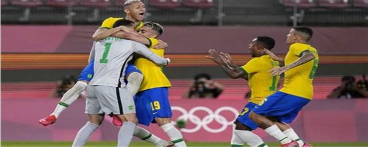Em grande jogo, a seleção brasileira empatou com a Espanha em 3 a 3, nesta terça-feira, no Santiago Bernabéu, em Madri.