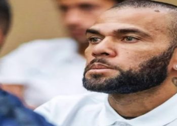 Ex-jogador ainda terá que pagar uma indenização de mais de R$ 800 mil e será vigiado por 5 anos após cumprir a pena.