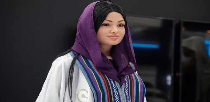 Primeiro robô humanoide mulher da Arábia Saudita sabe que não deve falar sobre sexo ou política, diz seu criador