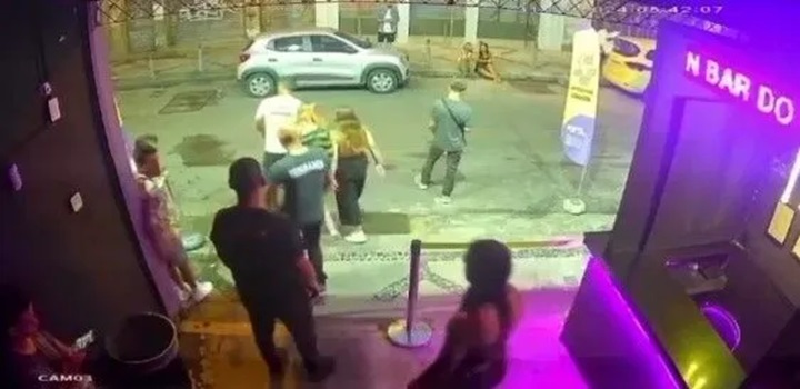 estupro coletivo no RJ