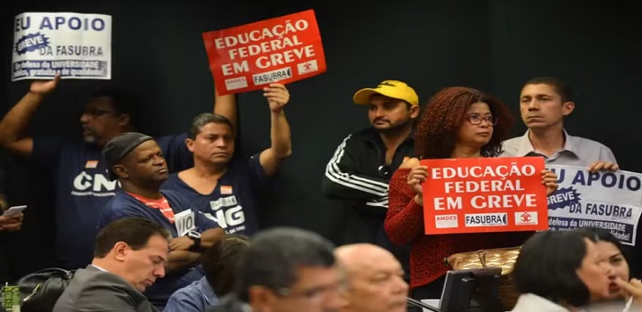 universidades federais em greve