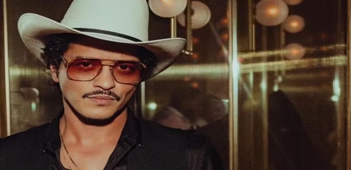 Bruno Mars é confirmado no Rio; veja as novas datas dos shows do cantor, que deve fazer três apresentações