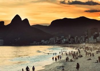 PEC que prevê privatização de praias volta a ser debatida no Senado