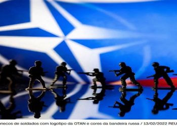 Putin determina exercícios militares com armas nucleares em resposta ao Ocidente