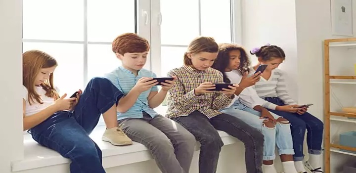 crianças viciadas celular
