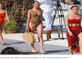 DESFILE ODELOS DE MAIÔ NA ARABIA SAUDITA