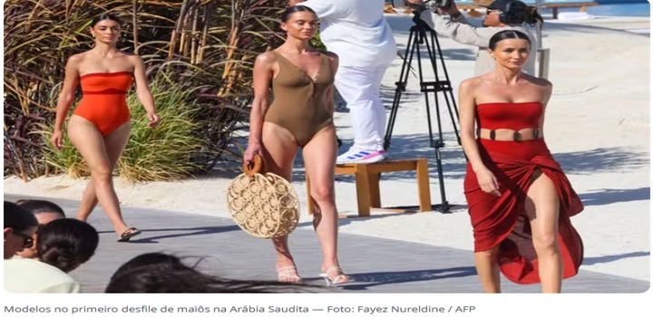 DESFILE ODELOS DE MAIÔ NA ARABIA SAUDITA