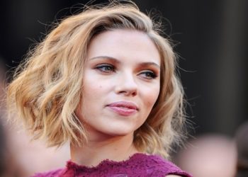 Por que ChatGPT vai deixar de usar voz parecida com a de Scarlett Johansson