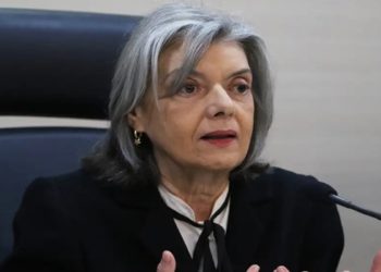 Cármen elege combate às fake news como prioridade no TSE: "Romper cativeiro digital"