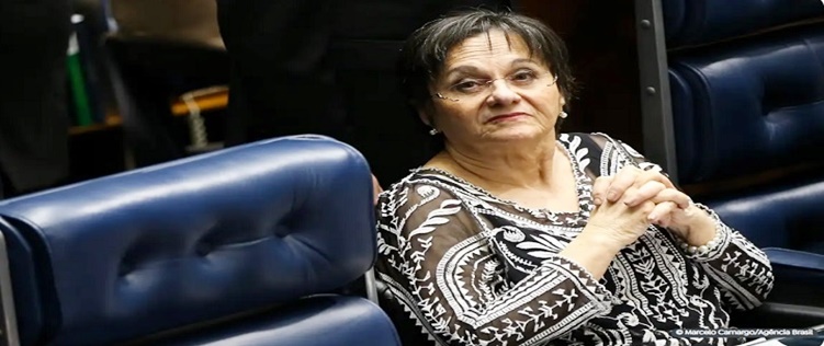 Ela sofre ameaças depois de versão fake da violência de que foi vítima