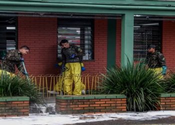 Milhares de estudantes gaúchos continuam sem aula: “pior que pandemia”