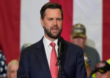 Vice de Trump vira alvo após atacar mulheres sem filhos