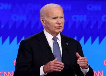 Biden discute apoio a ataque às instalações petrolíferas iranianas