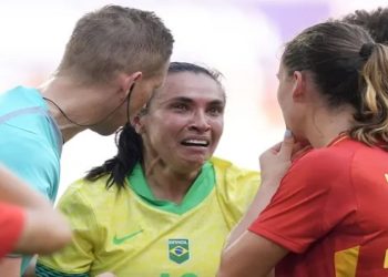 marta expulsa brasil x espanha