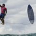 foto icônica de Gabriel Medina em Paris 2024