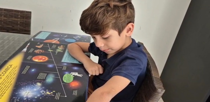 Brasileiro de 7 anos descobre asteroide que pode colidir com a Terra em milhões de anos