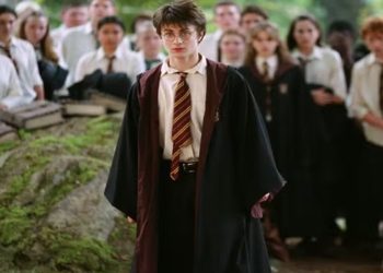 'Chegava ao set bêbado; há cenas em que pareço fora de mim', diz Daniel Radcliffe sobre filmagens de Harry Potter