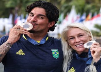 GABRIEL MEDINA E TATIANA WESTON
