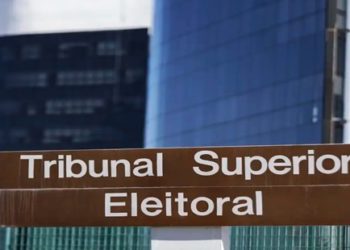 Justiça Eleitoral reforça combate a deepfakes em campanhas.