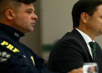 PF indicia Torres e Vasques por uso ilegal da PRF nas eleições de 2022