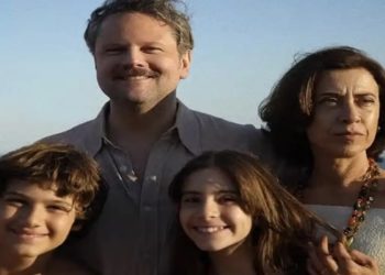 filme ainda estou aqui