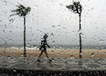 Saiba quais regiões terão mais chuva e calor acima da média neste verão.