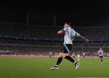 Messi atinge nova marca histórica em goleada da Argentina sobre a Bolívia