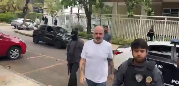 Presidente da Mocidade é preso em operação contra grupo de extermínio no Rio