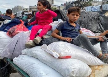 Diplomata israelense sugere matar adolescentes de Gaza