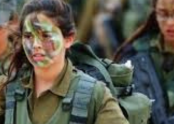 A partir do dia 1º de janeiro, as mulheres também poderão se alistar nas Forças Armadas. Ao contrário do alistamento obrigatório para os homens, no caso feminino, ele será feito de forma voluntária para aquelas que completarão 18 anos em 2025. O prazo para alistamento terminará no dia 30 de junho.