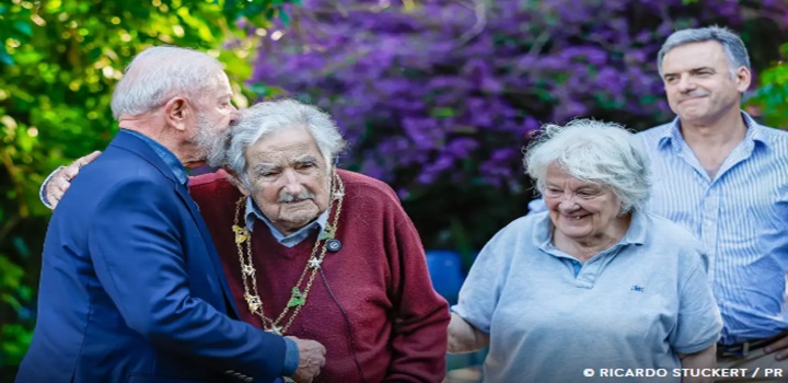 lula visita mujica