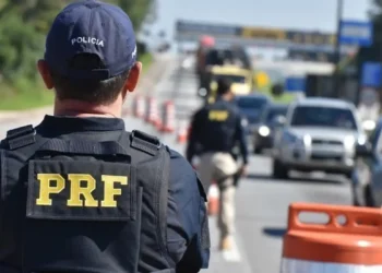 Foragido por violência doméstica é preso no Galeão ao tentar fugir