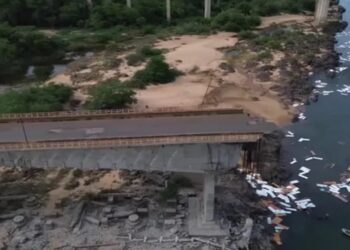 queda de ponte rio tocantins