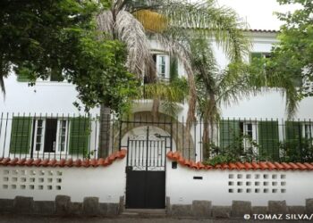 Casa usada em gravações de “Ainda Estou Aqui” atrai fãs e curiosos