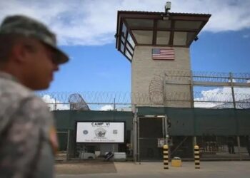 prisão de imigrantes em guantanamo